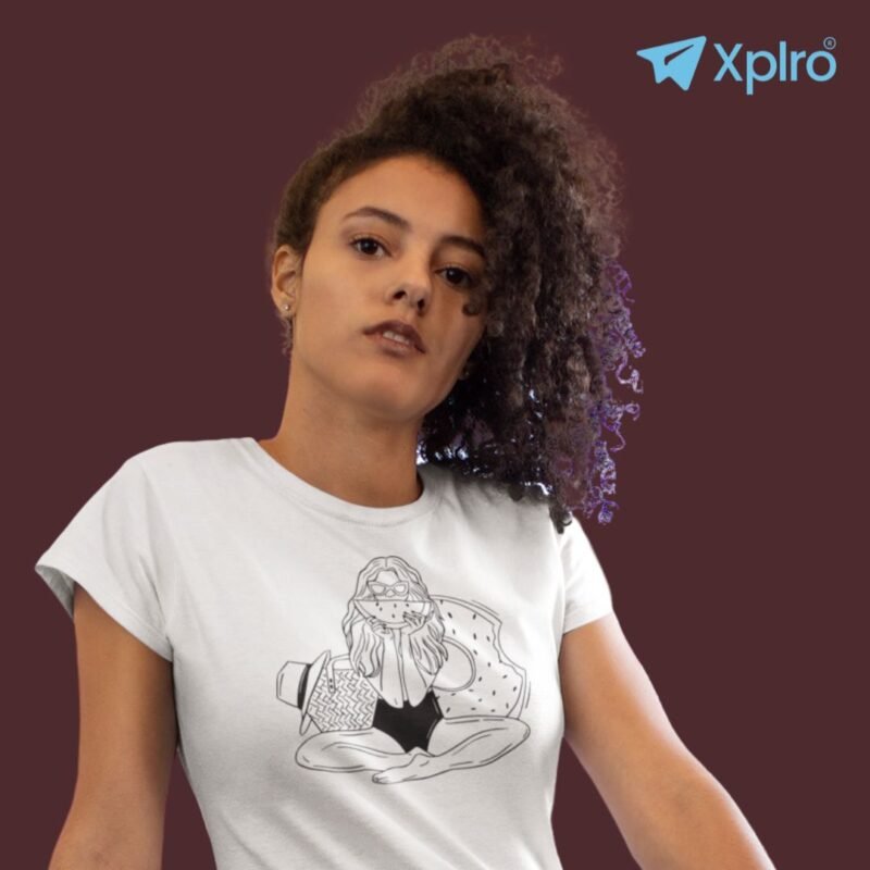 Vacation Lover Girl Women Classic Crew T-Shirt