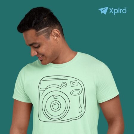 Camera – Men Classic Crew T-Shirt