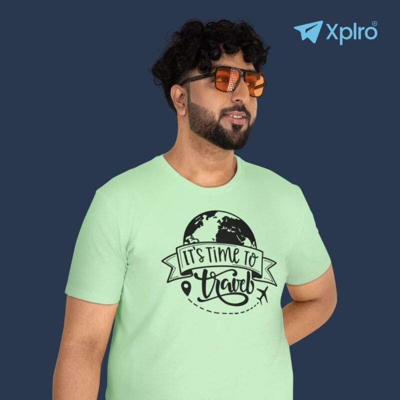 It’s Time to Travel Men Classic Crew T-Shirt