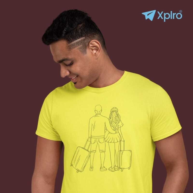 Travel couples Classic crew T-Shirt (2)