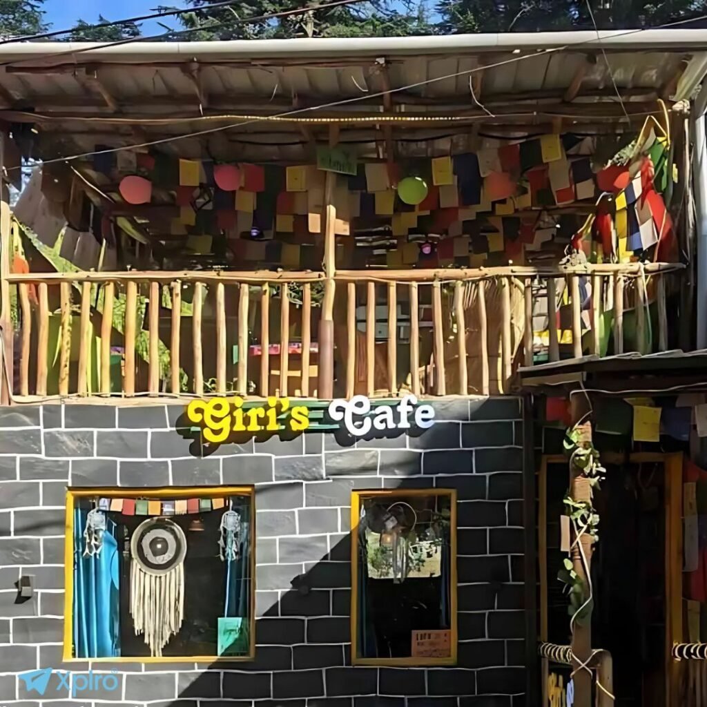Giri’s Café – Old Manali, Manali, Xplro