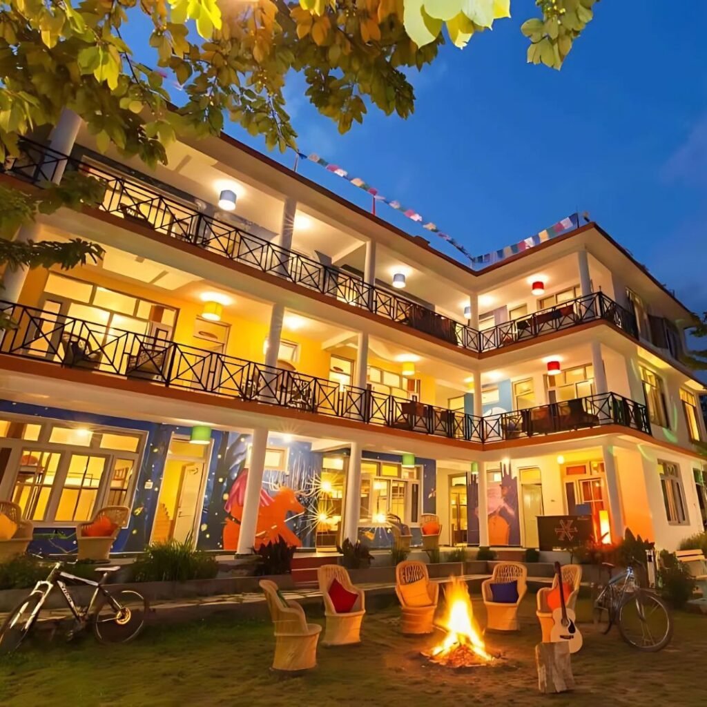 Zostel Manali, Xplro