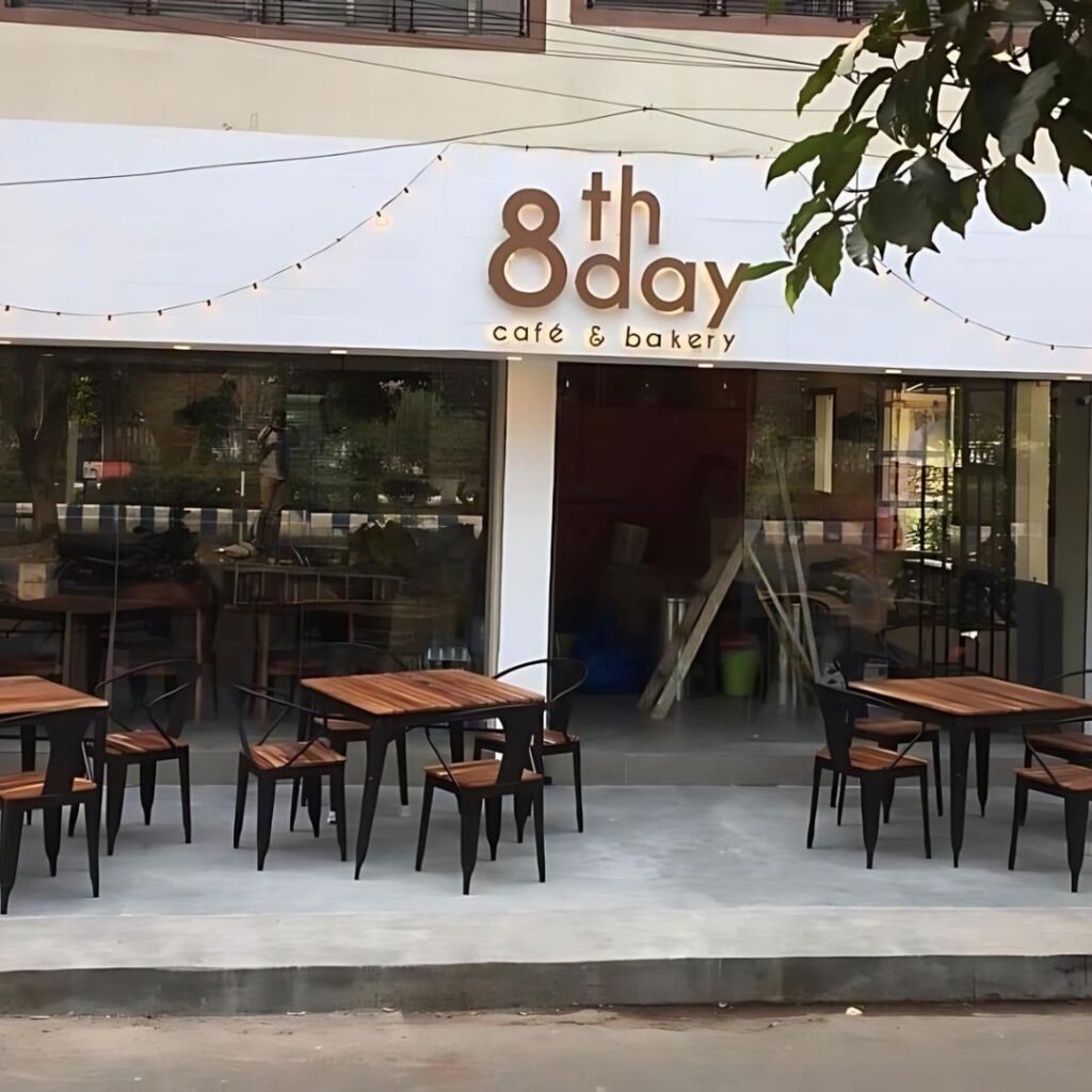 8th Day Cafe & Bakery, Xplro