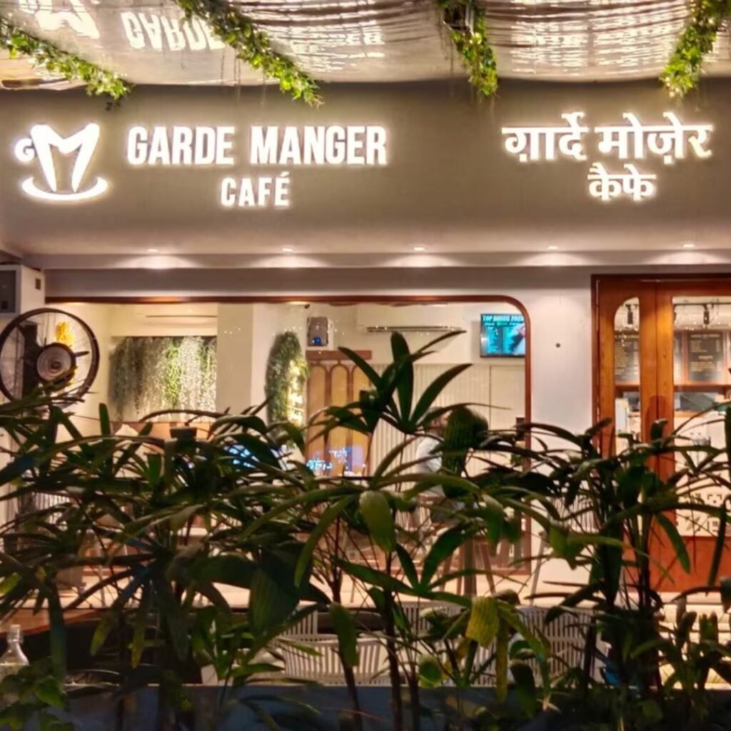 Garde Manger Cafe, Xplro