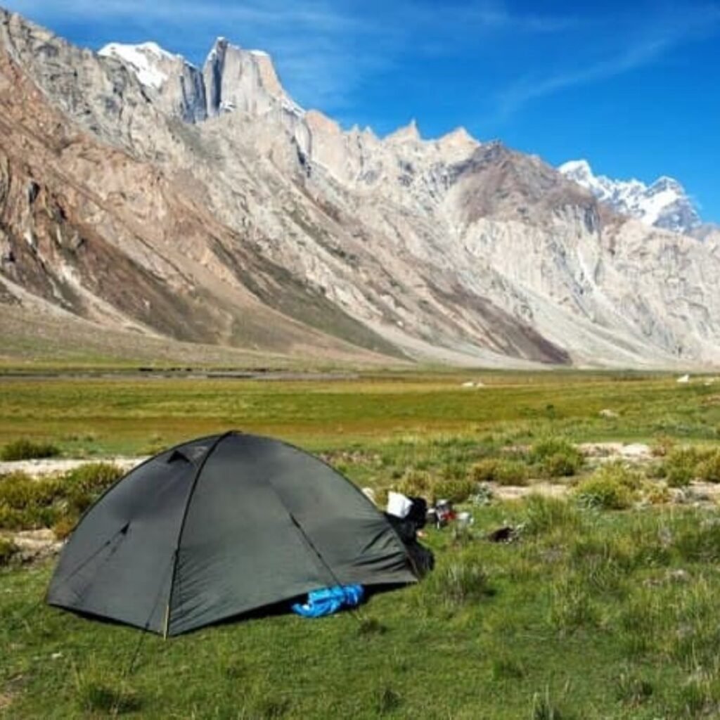 Camps & Lodging