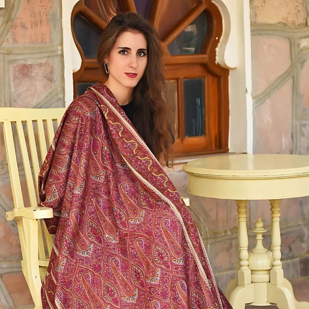 Srinagar Kashmiri Shawl, Xplro