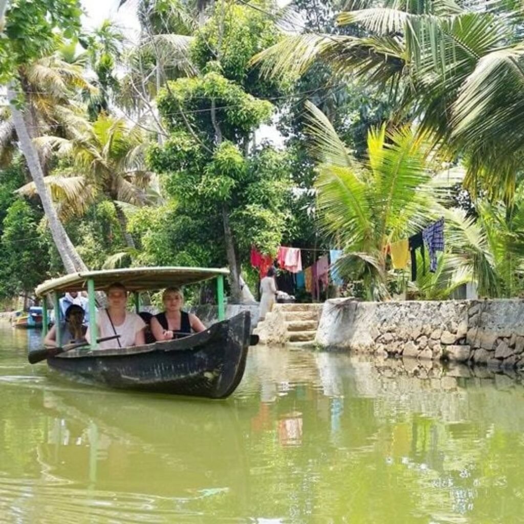 short canoe ride through smaller canals, Xplro